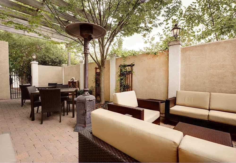 Courtyard Raleigh Crabtree Valley Esterno foto