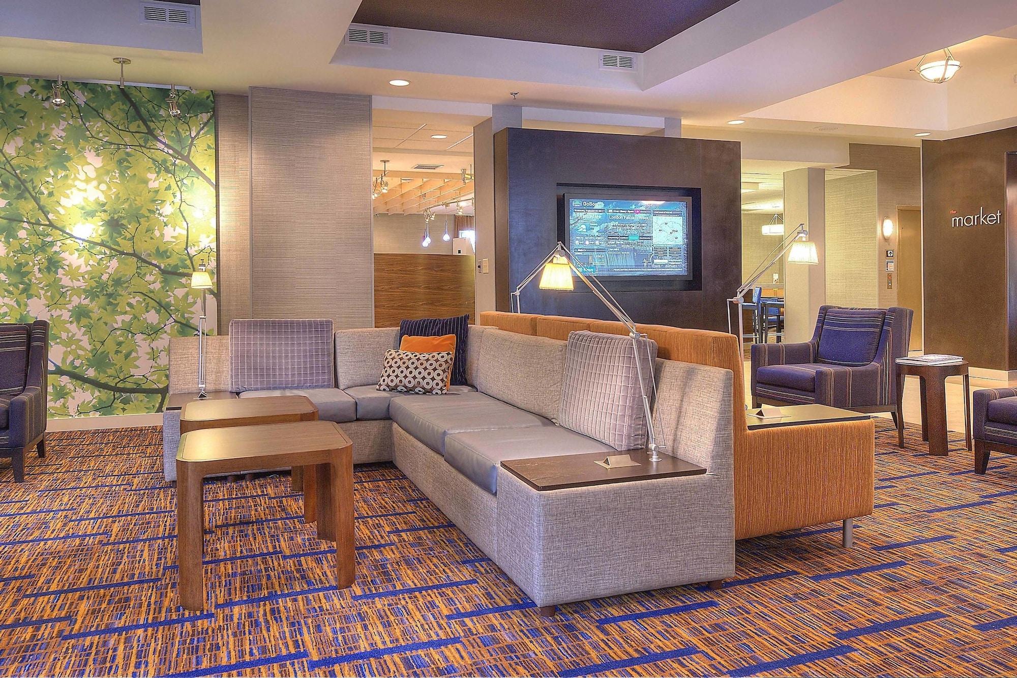 Courtyard Raleigh Crabtree Valley Esterno foto
