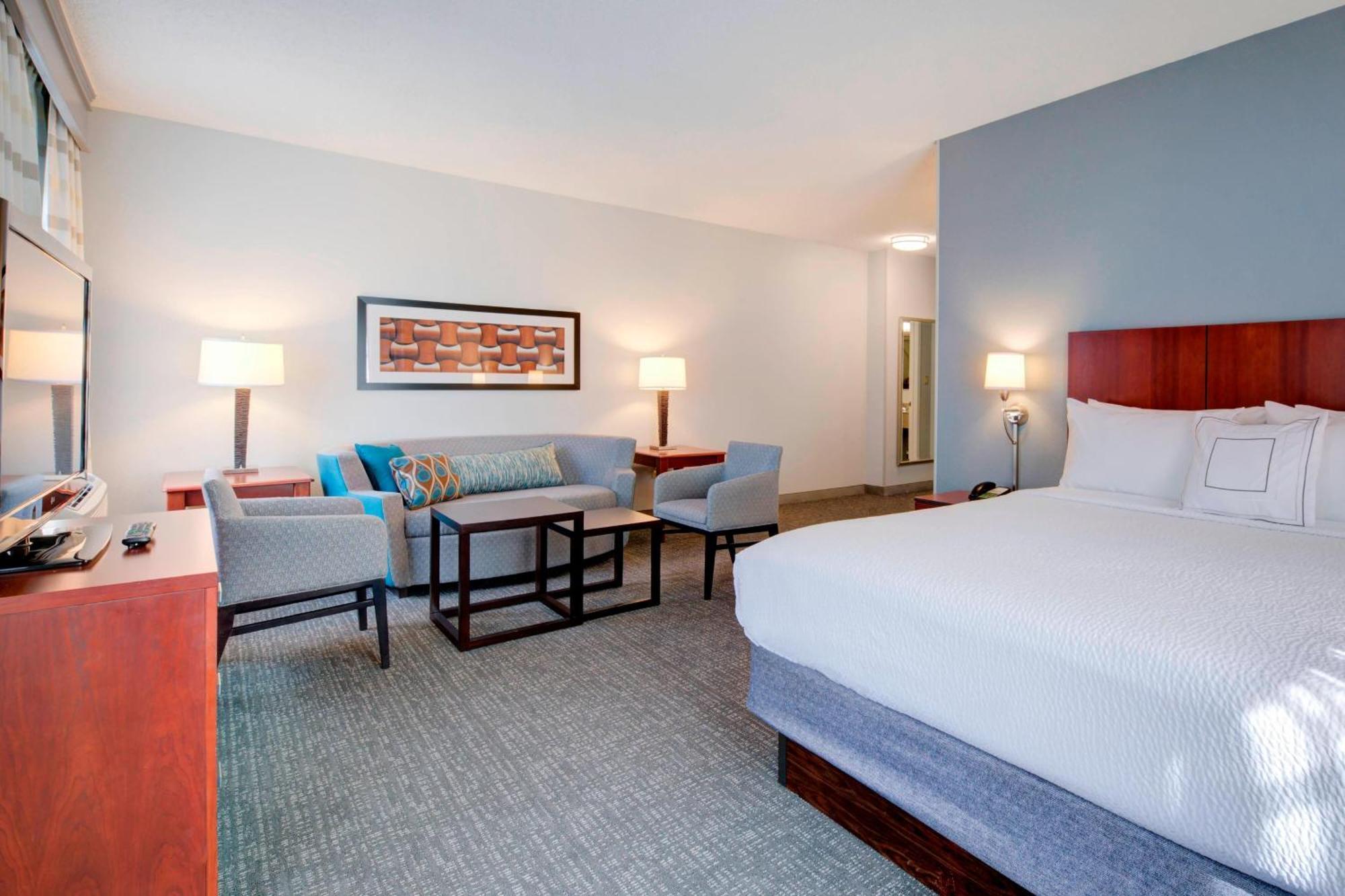 Courtyard Raleigh Crabtree Valley Esterno foto