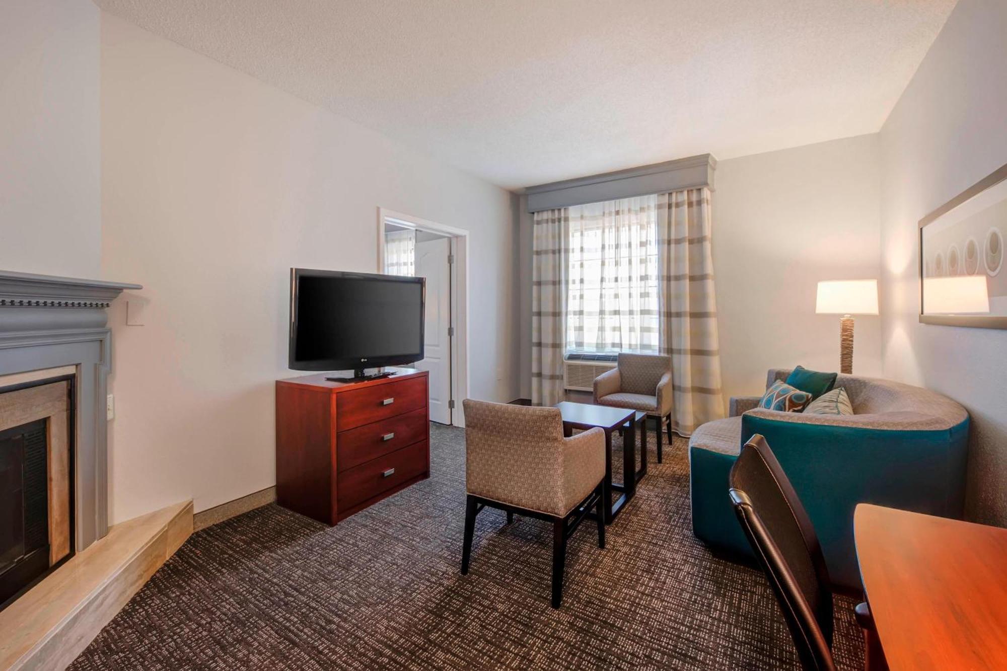 Courtyard Raleigh Crabtree Valley Esterno foto